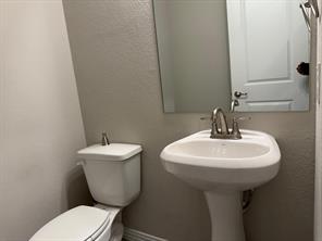 2940 Bluets Drive - Photo 7