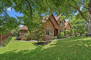700 Briar Ridge Drive - Photo 1