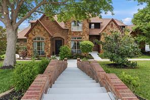 700 Briar Ridge Drive - Photo 2