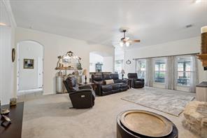 568 Willowview Drive - Photo 10