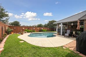 568 Willowview Drive - Photo 32