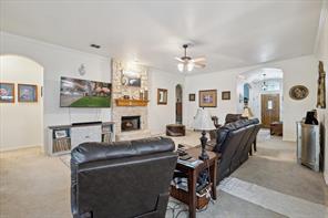 568 Willowview Drive - Photo 9