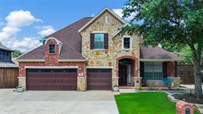 102 Stamford Drive - Photo 1