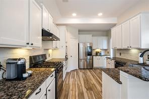 102 Stamford Drive - Photo 12