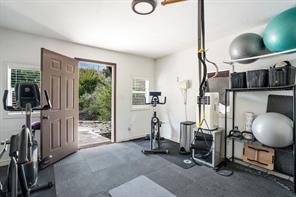 102 Stamford Drive - Photo 33