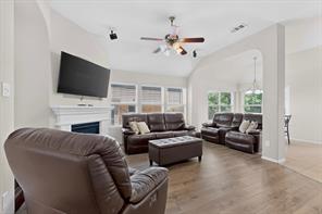 404 Castle Street - Photo 7