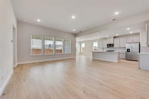 617 Marcus Lane - Photo 4