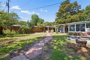 504 Monssen Drive - Photo 30