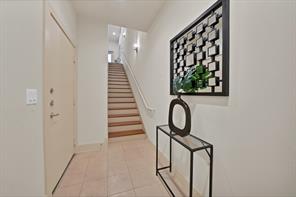 4111 Newton Avenue - Photo 4