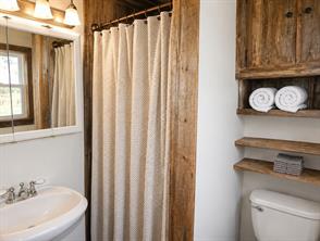 8909 FM 1795 - Photo 21