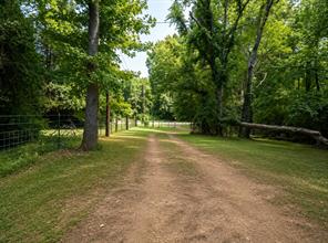 8909 FM 1795 - Photo 38
