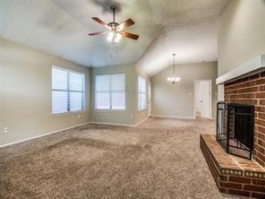 524 Grace - Photo 2