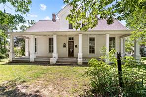 4611 Kelton Drive - Photo 1