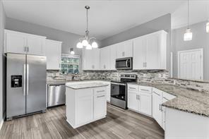 7 Market Loop - Photo 1