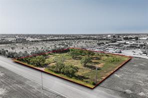 149 E Industrial Boulevard - Photo 1