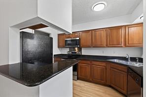 2103 Friendly Drive - Photo 14