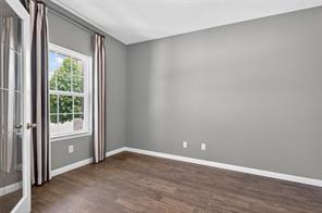 2020 Bronte Drive - Photo 4