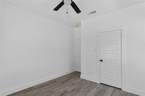 9704 Valley Mills Lane - Photo 15