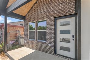 9704 Valley Mills Lane - Photo 32