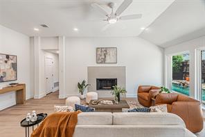 1904 Sumac Drive - Photo 10