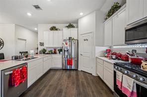 400 Penn Street - Photo 12
