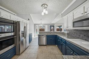 2215 CIMARRON Road - Photo 6