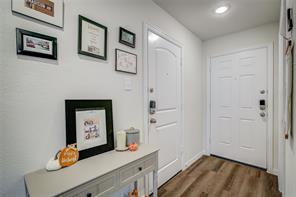 1411 Hemphill Street - Photo 3