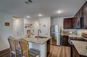 1411 Hemphill Street - Photo 4