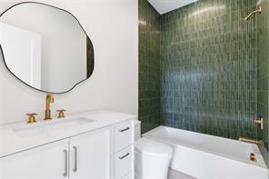 435 W 9th Street - Photo 14