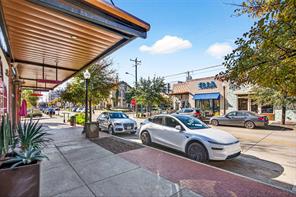 435 W 9th Street - Photo 34