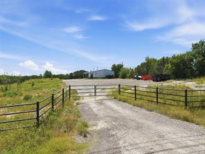 6021 E US Highway 377 - Photo 32