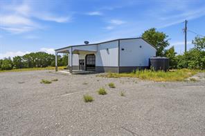 6021 E US Highway 377 - Photo 33