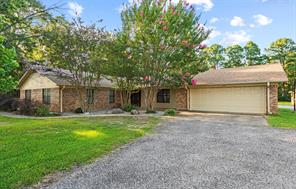 1104 W State Highway 154 - Photo 3