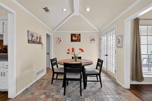 2307 Honeysuckle Drive - Photo 11