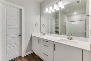 640 Blackland Drive - Photo 7