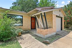 1704 W Birge Street - Photo 1