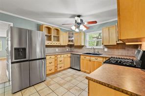 1704 W Birge Street - Photo 3