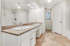 2721 Lucas Drive - Photo 16
