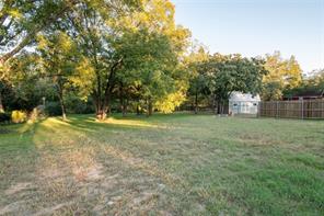 1633 Mockingbird Lane - Photo 15