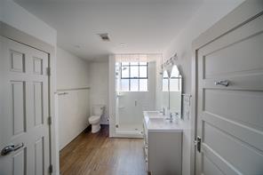 709 W Magnolia Avenue - Photo 4