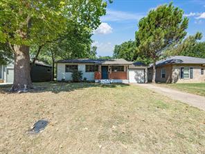 1314 Bennett Drive - Photo 4