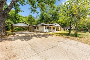 1509 Van Zandt Road - Photo 2