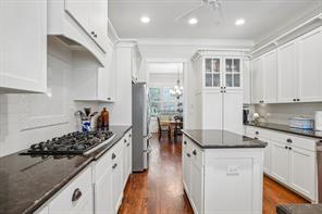 6407 Meadowcrest Lane - Photo 10