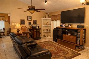 2919 Riviera Drive - Photo 4