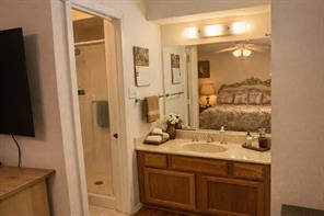 2919 Riviera Drive - Photo 9