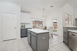648 Woodland Way - Photo 12