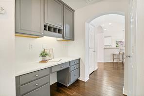 648 Woodland Way - Photo 20