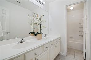 648 Woodland Way - Photo 22