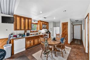 770 County Road 195 - Photo 35