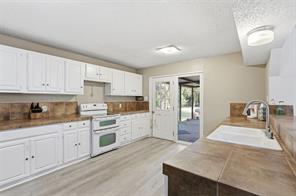 112 Spanish Trail - Photo 11